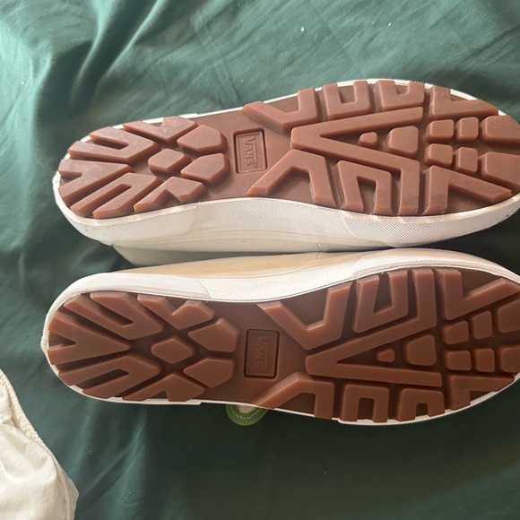 Vans X Lisa Says Gah Style 93 DX Maryjane show. Green and white. - Picture 3 of 5